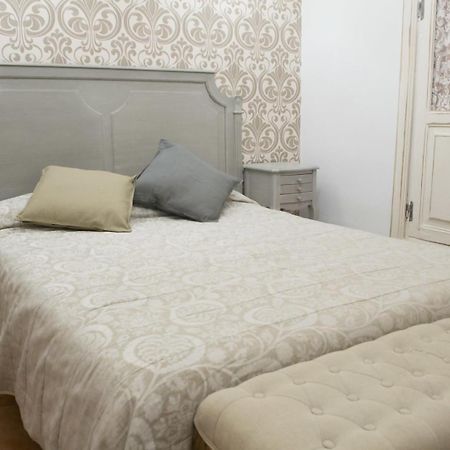 Apartamenticos Plaza Las Armas II Saragosse Extérieur photo